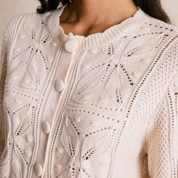 Scalloped collar button up knit cardigan sweater crochet boho cream cottagecore - Picture 4 of 8